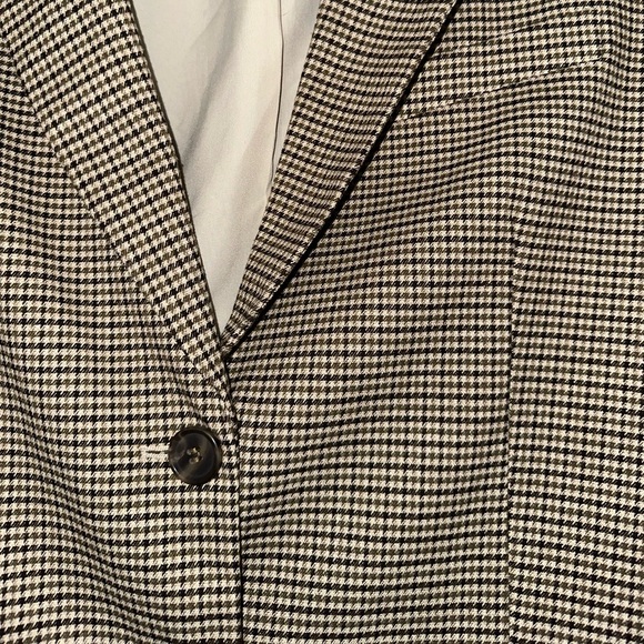 H&M Houndstooth Blazer - Picture 2 of 4
